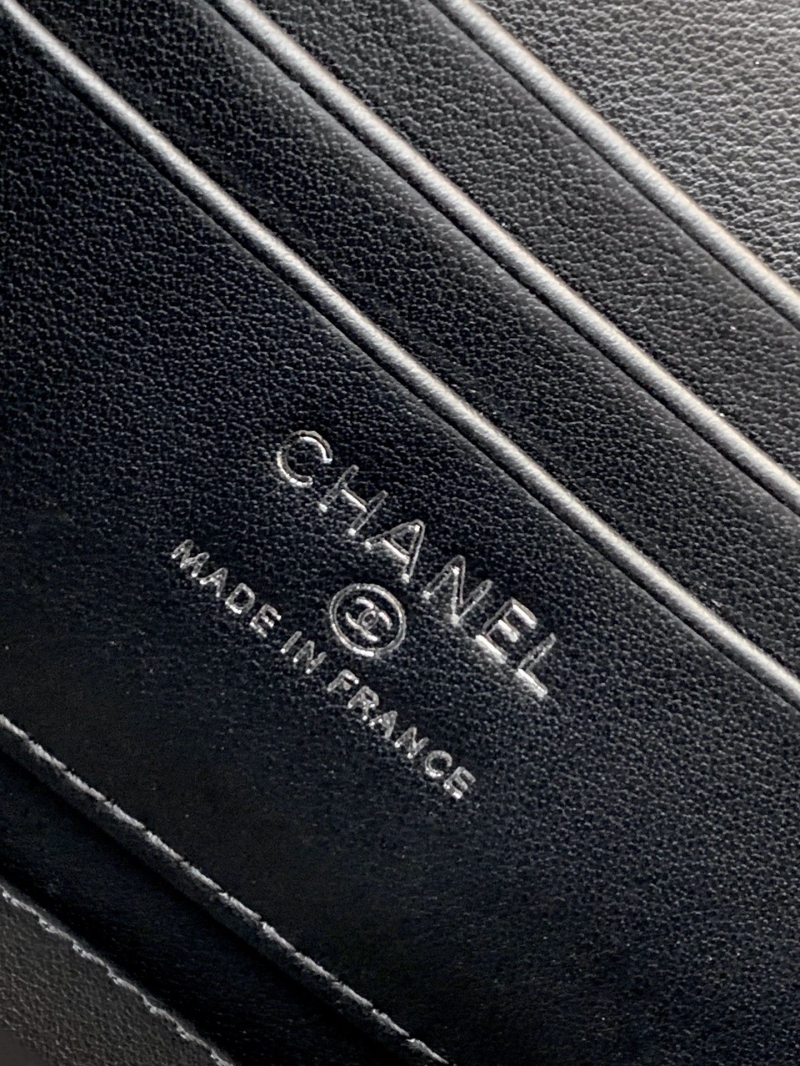 Ch**el cosmetic bags